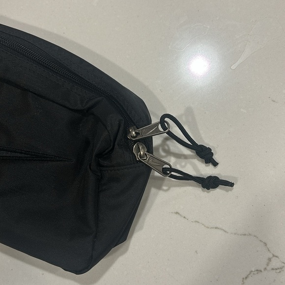 Vintage • Nike Waist Belt Bag - Picture 3 of 11